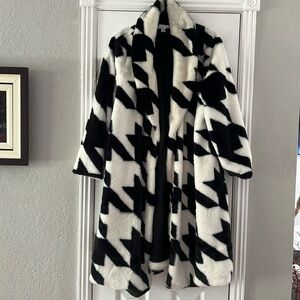 Cruella Deville costume! Black & white coat with red gloves & cigarette holder!